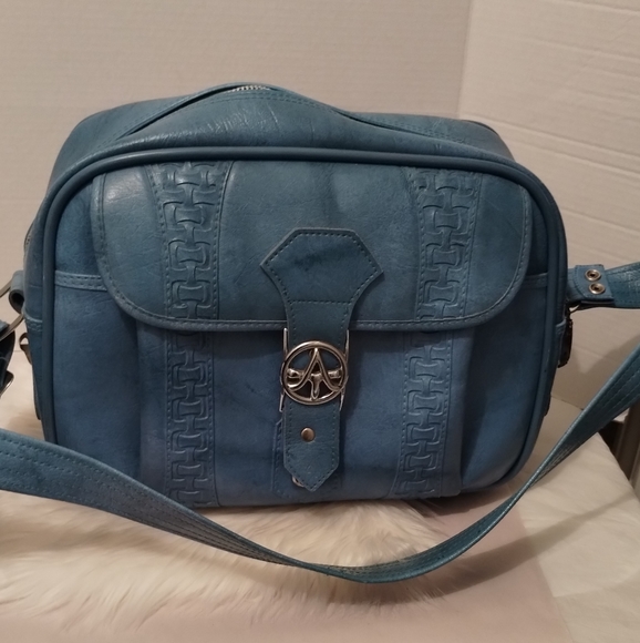 Vintage American Tourister Carry On Bag - Picture 2 of 16